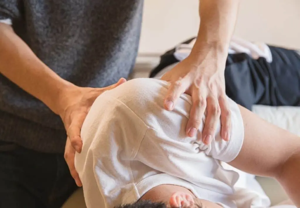 2021-04-Osteopata-e-Pazienti-Carollo-Osteopata-Roma
